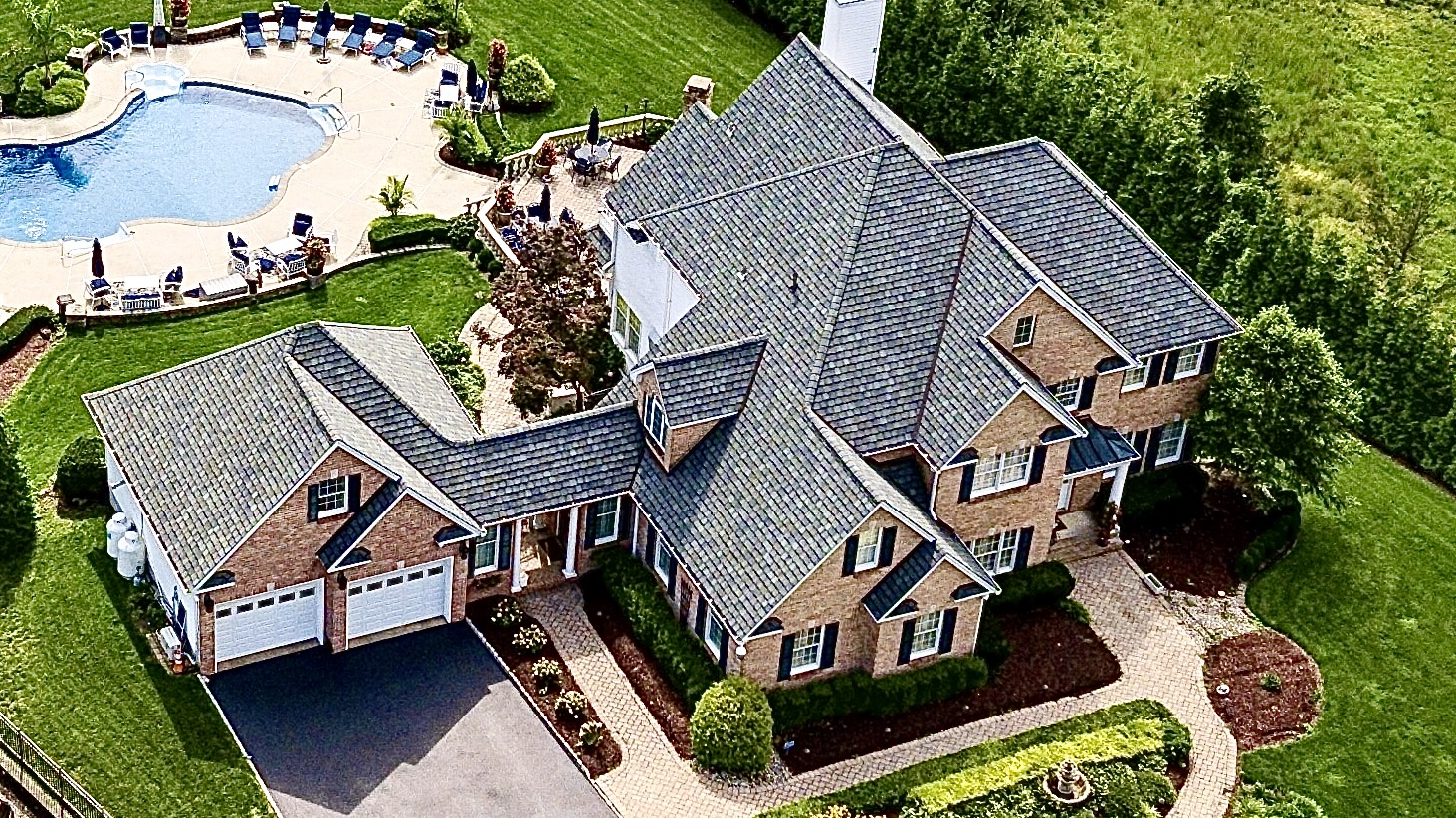 SUPERIOR MIDDLETOWN, NEW JERSEY ROOFING PROFESSIONALS